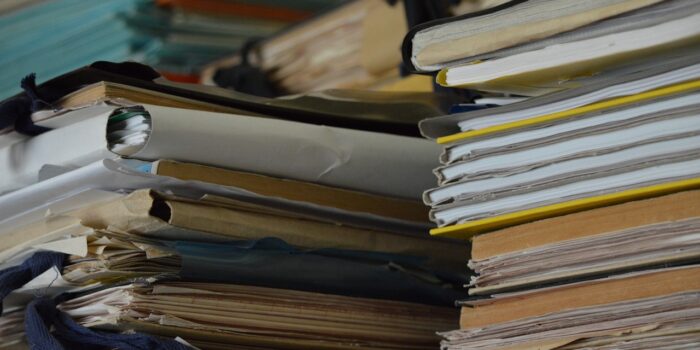 documents 3816835 1280